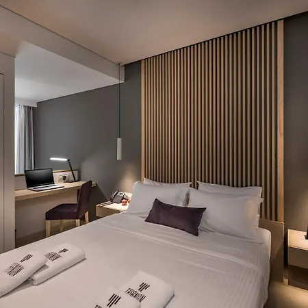 Trianon Luxury &