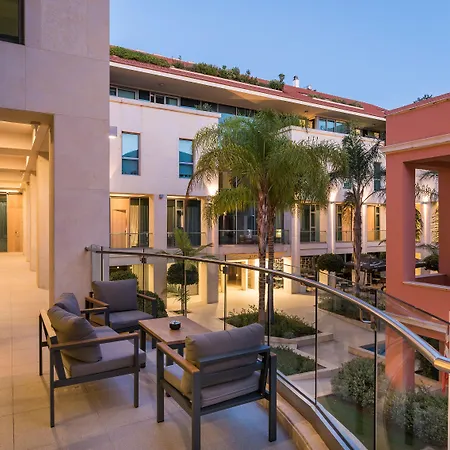 Lejlighedshotel Trianon Luxury &