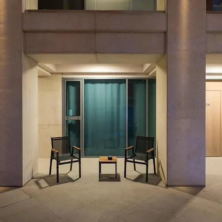 מלון דירות Trianon Luxury & 4*